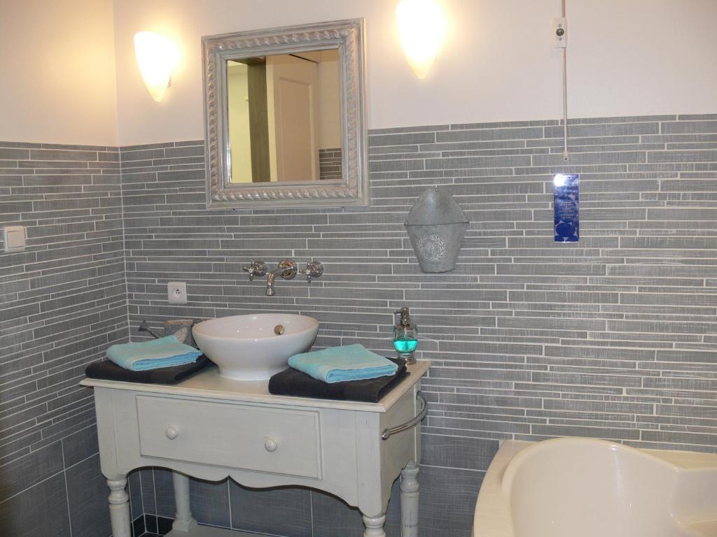 Maison D'hote La Tourette Gasthof